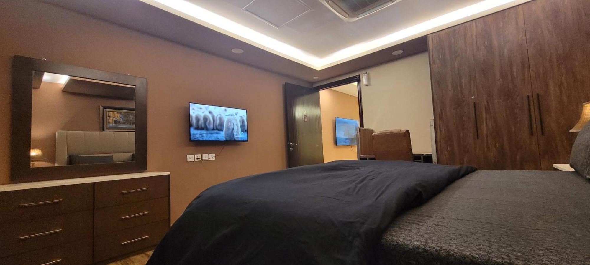 Goldcrest Luxury Apartments Λαχόρη Εξωτερικό φωτογραφία