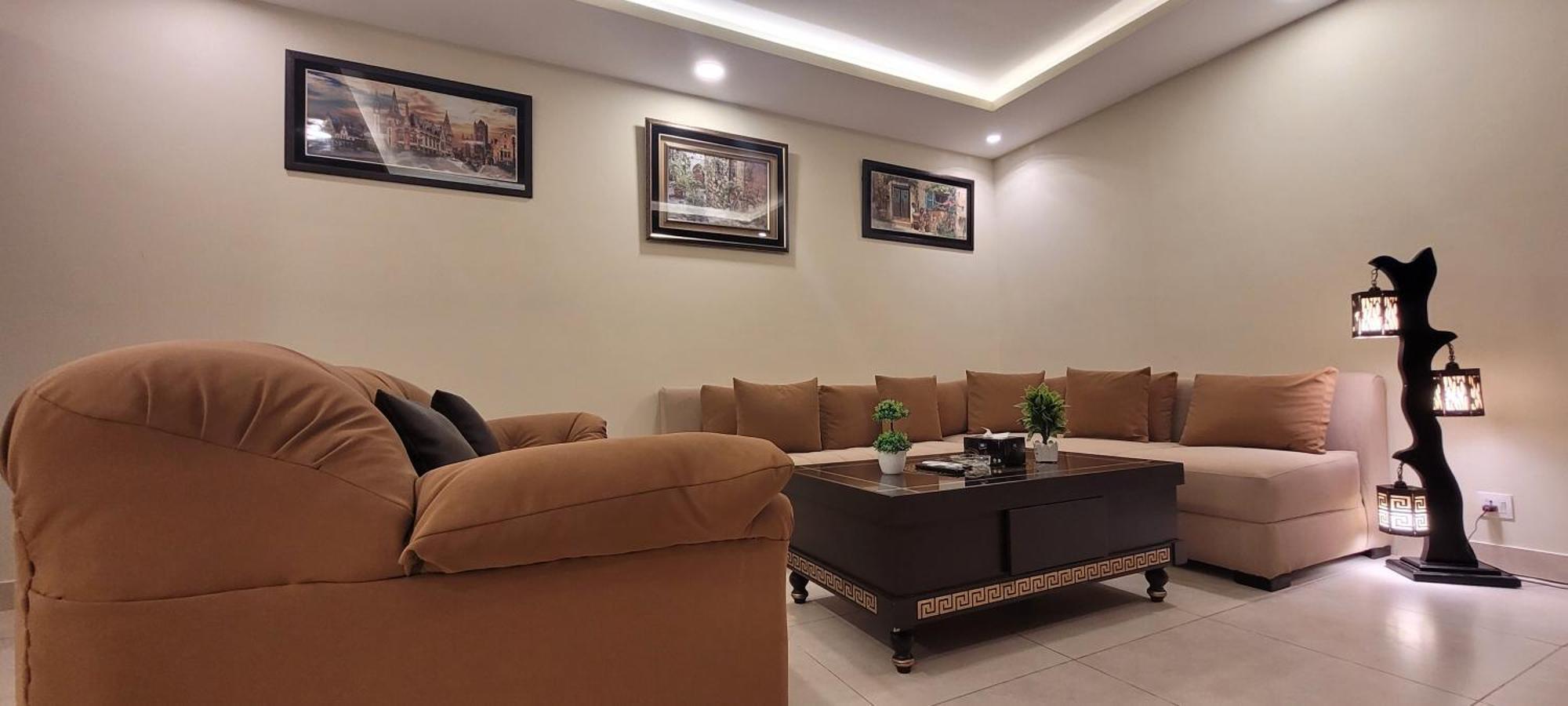 Goldcrest Luxury Apartments Λαχόρη Εξωτερικό φωτογραφία